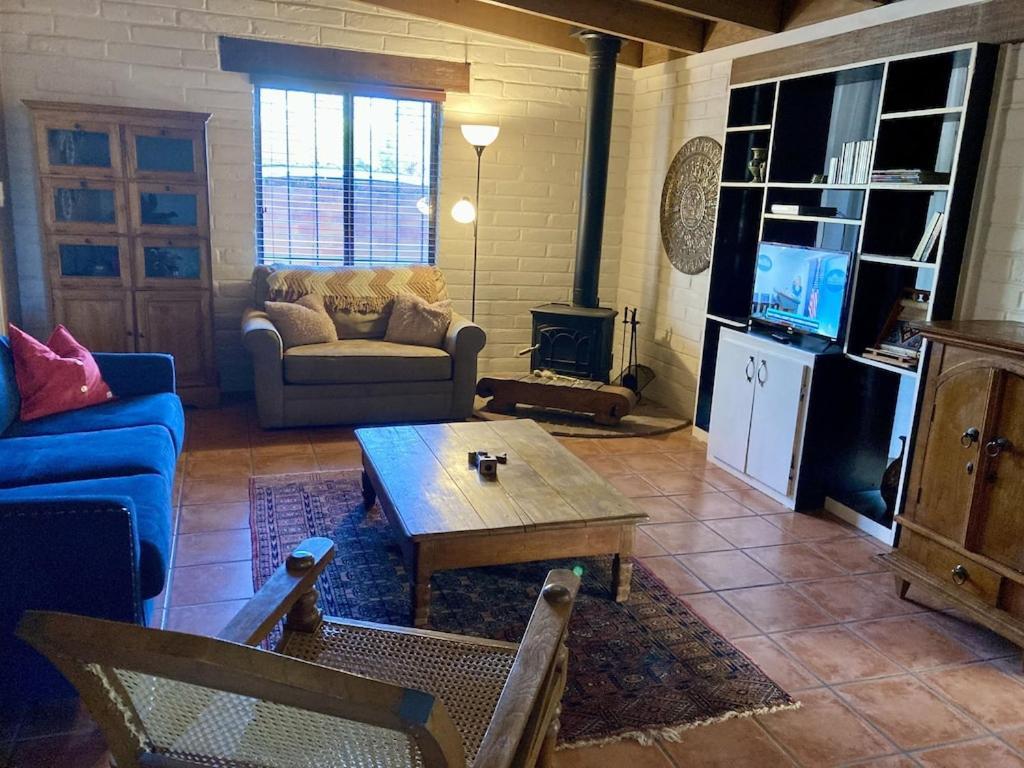 Casa Azul - Cute Centrally Located Adobe With Large Fenced Outdoor Living For Pets And Adults, Non-Smoking Tucson Exterior foto